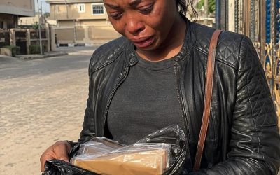 As I walked out of my in-laws’ house with nothing, my father-in-law handed me a trash bag and said, “Take this out on your way.” but when I opened it at the gate… my hands started shaking.